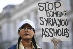 Conflit en Syrie – Trump et May veulent convaincre Moscou de ne plus soutenir Assad