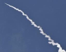 La Corée du Nord se dit prête à tirer des missiles intercontinentaux