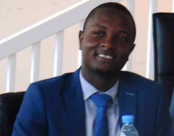 [CONTRIBUTION] – Macky-Macron, grande similitude des destins (par Moussa Baldé COJER)