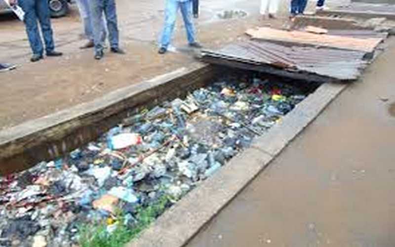 KOLDA : le curage des caniveaux se heurte à un problème de comportement