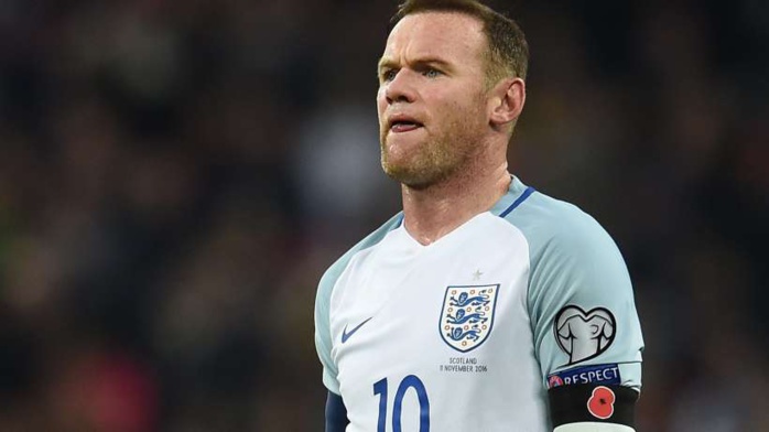 Angleterre : Wayne Rooney se consacre exclusivement à Everton, en prenant sa retraite internationale