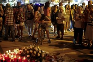 Attentat des Ramblas : Barcelone manifeste neuf jours après « Sans peur »