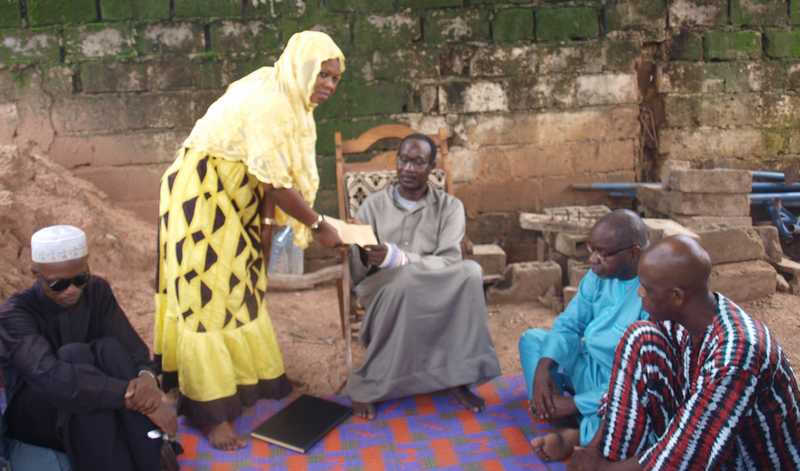 TABASKI : le Ministre Maire de Kolda distribue cinq millions de francs à différentes catégories sociales
