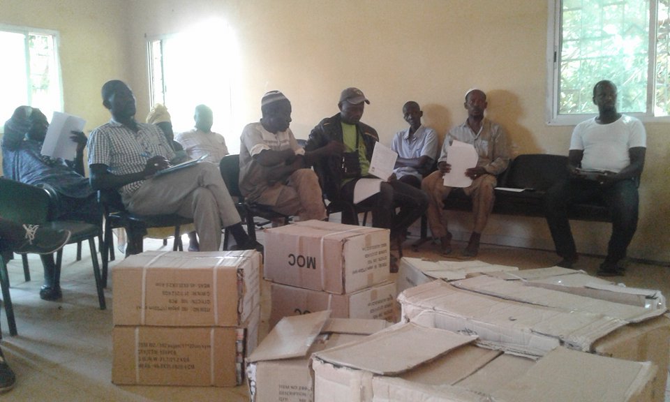 Némataba : Enda jeunesse action offre des fournitures scolaires à 4 écoles élémentaires