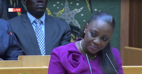 Une député de BBY invite l’opposition au dialogue politique,… malgré Khalifa Sall et Karim Wade