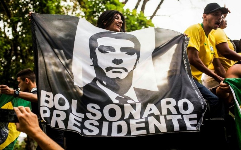 Brésil : Bolsonaro confirme sa nette avance, selon un nouveau sondage