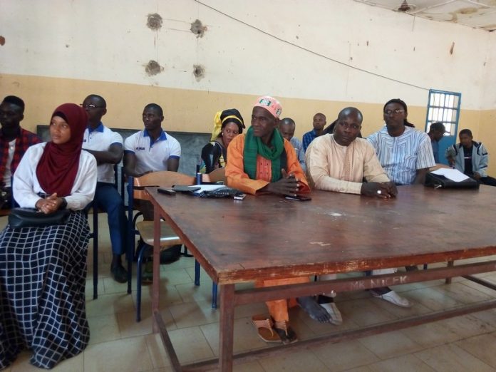 Projet de jumelage entre un lycée de Vélingara (Sénégal) et un de Bassé (Gambie)