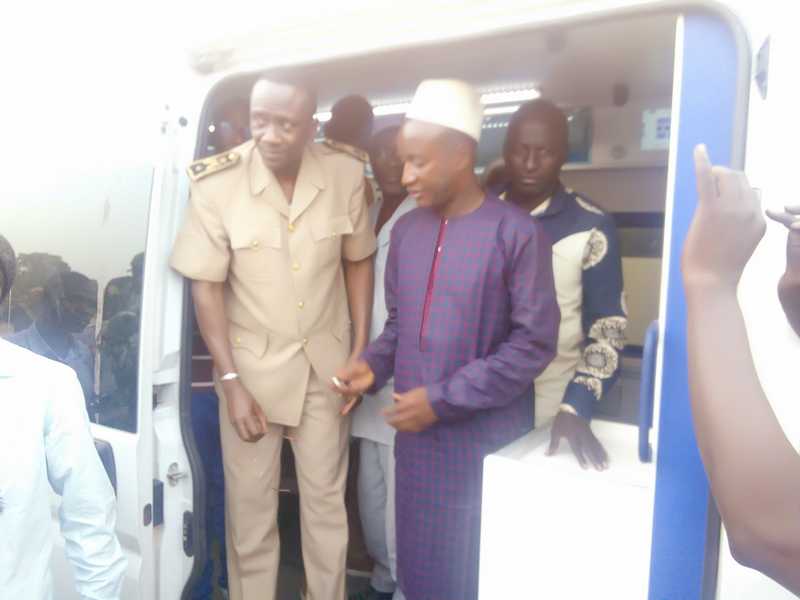 Le Président Macky Sall offre une ambulance médicalisée à la commune de Dialambéré