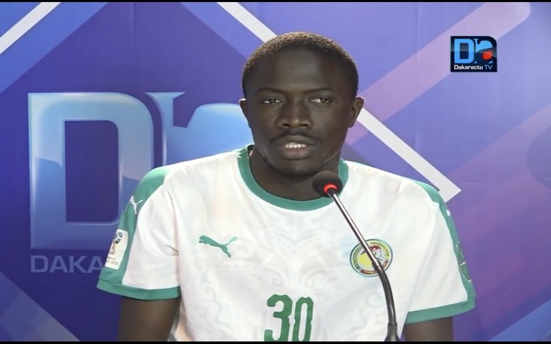 Fateliku accompagne les détenues du camp pénal de Liberté 6