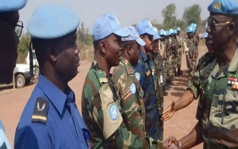 David Gressly décore 134 gendarmes sénégalais de la médaille de mérite de l’ONU