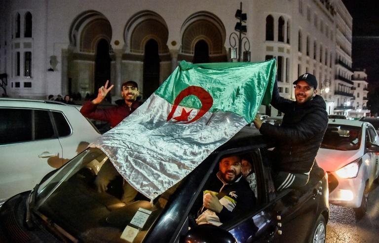 Algérie – Renonciation à un 5e mandat de Bouteflika : après l’euphorie, le doute s’installe