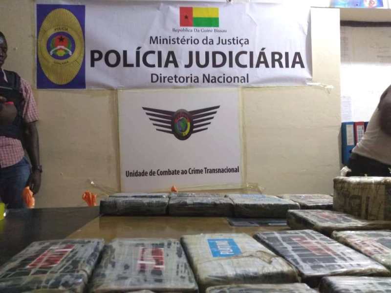 Le camion de drogue saisi à Bissau affichait une fausse plaque d’immatriculation « TH »