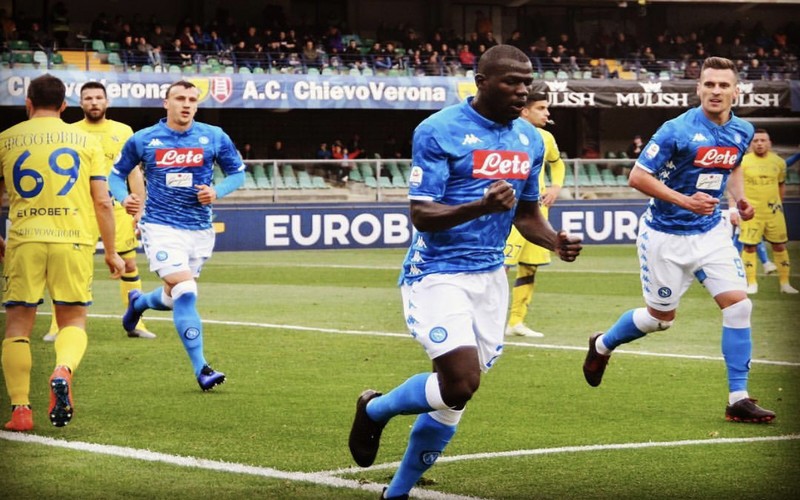 Kalidou Koulibaly, « le joueur le plus important de Naples » (coéquipier)
