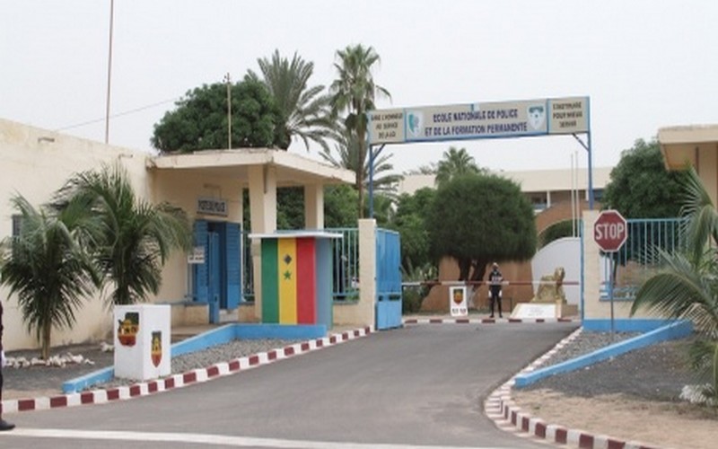 500 élèves agents de police à l’école des droits humains à Thiès