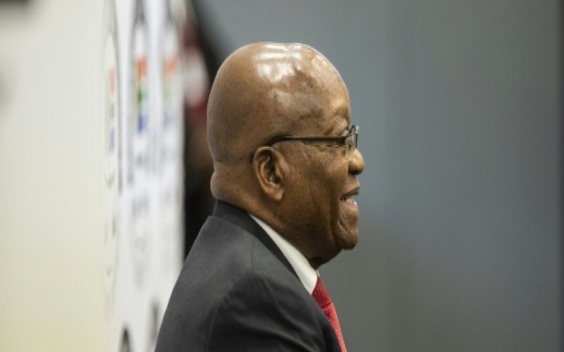 Accusé d&rsquo;être corrompu, Jacob Zuma nie et crie à la machination