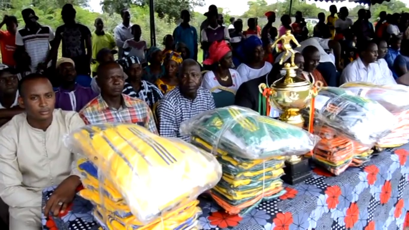Le professeur Nouha Cissé appelle la jeunesse à faire face aux défis de paix et de sécurité