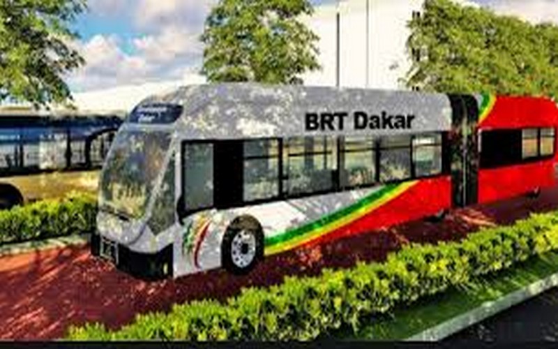 Transport : Macky Sall lance les travaux du BRT à Guédiawaye