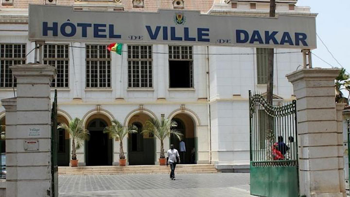 La ville de Dakar signe des partenariats sur des programmes sociaux, jeudi