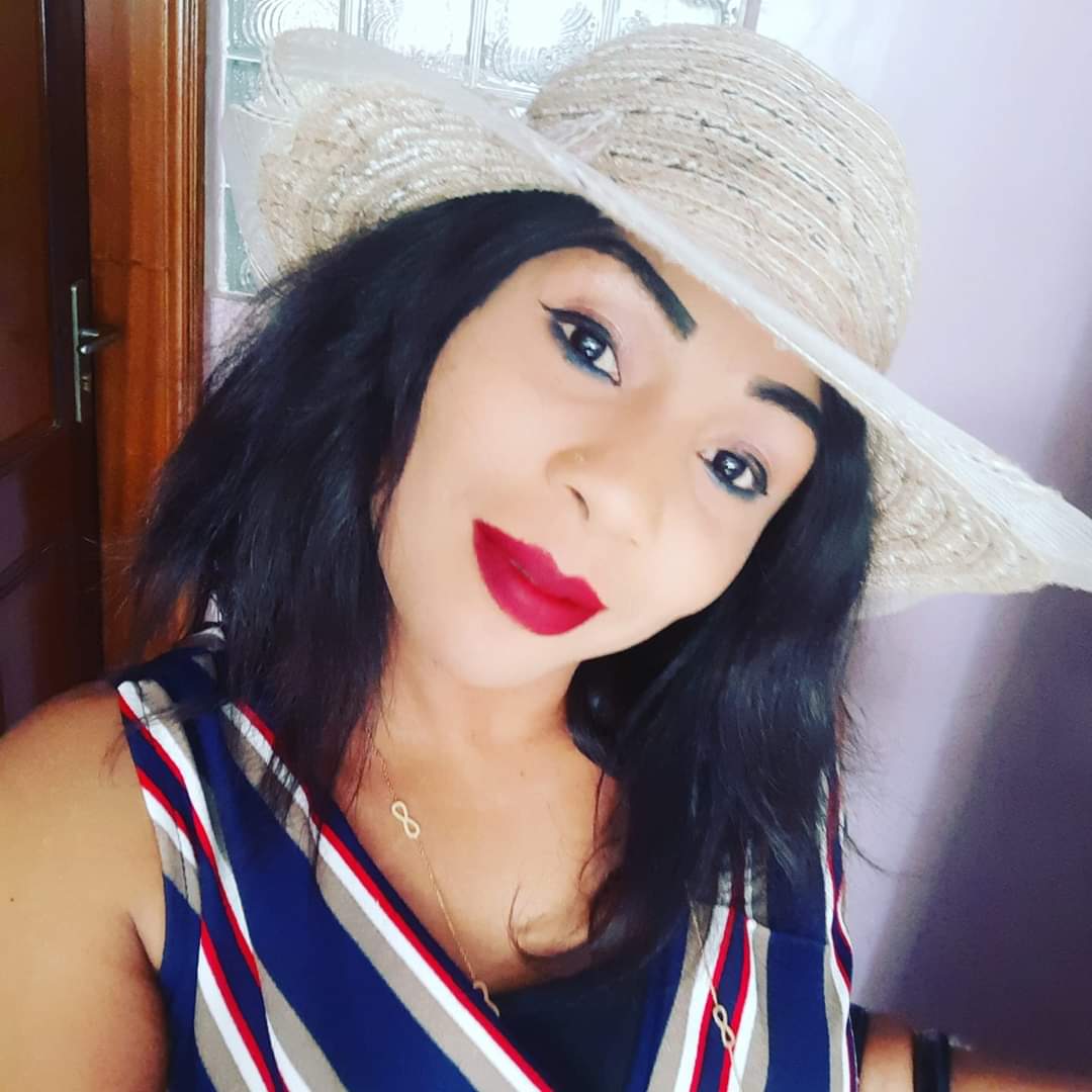 Focus sur la chanteuse Dieynaba Ndemane, une diva en devenir, entre deux cultures