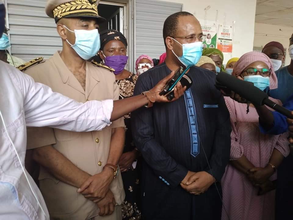 Covid- 19 à Vélingara : ABDOULAYE BIBI BALDE  DONNE UNE CONTRIBUTION DE 2 MILIONS DE FCFA