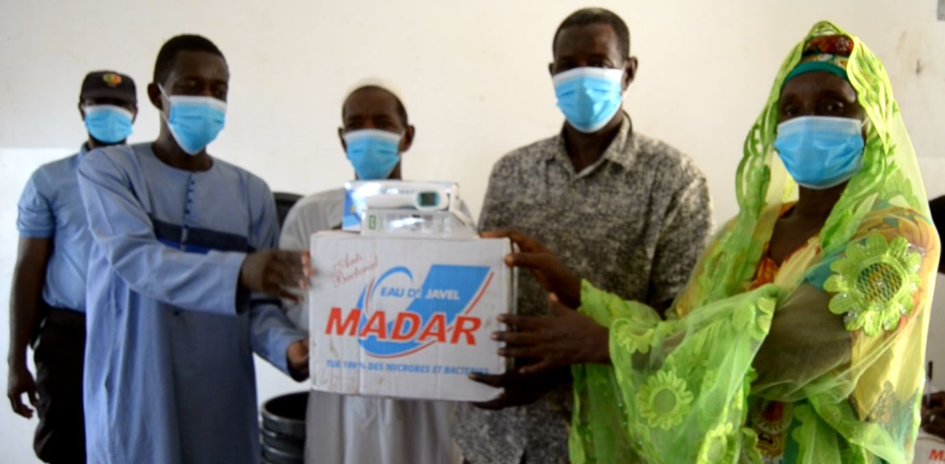 Covid 19 : La municipalité de Médina Chérif dote les écoles et les postes de santé du matériel