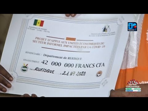 Rufisque /Financement des Femmes : Les bénéficiaires adoubent la Ministre Ndéye Saly Diop Dieng.