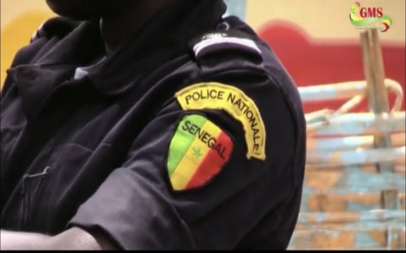 Aly Ngouille Ndiaye joue les bons offices pour ramener le calme dans la police