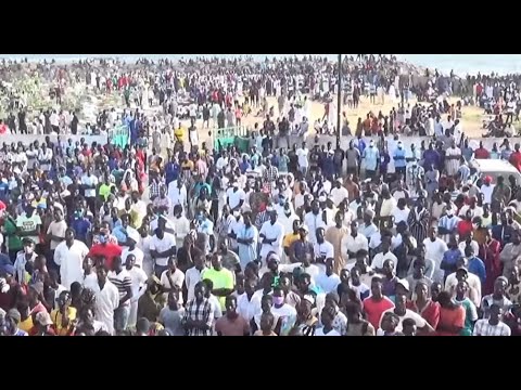 Levée du corps de PAPA YADE 2: Tout ce que vous n&rsquo;avez pas vu en images !