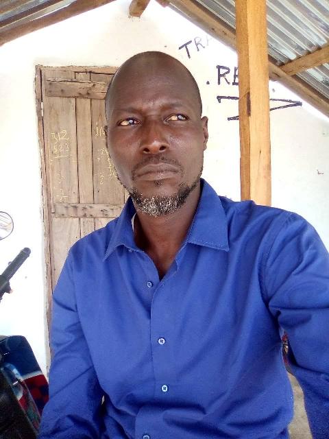 Racine Niang membre des familles des victimes du diola à Vélingara  «  Nous lançons un appel solennel   aux hautes autorités du pays  de penser aux pupilles de la nation »