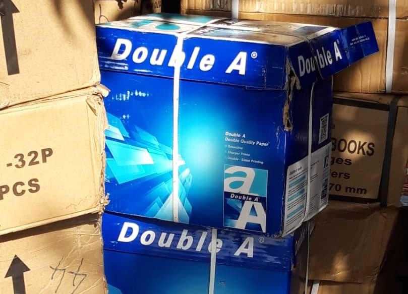 Kounkané : le maire donne un appui de 3 000 000 F en fournitures aux écoles