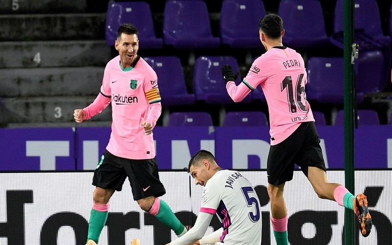 Football : 644 buts avec Barcelone pour Messi, qui bat le record de Pelé