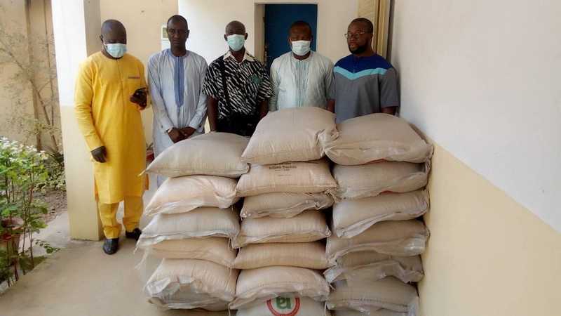 Temps de carême : le maire de kolda fait un don de sucre à la communauté catholique