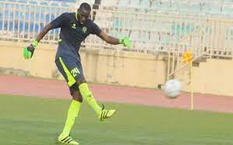Officiel : Le gardien des Scorpions Modou Jobe signe au Ndiambour