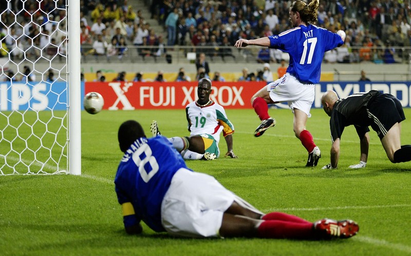31 mai 2002 : match d’ouverture de la Coupe du monde, le Sénégal humilie la France