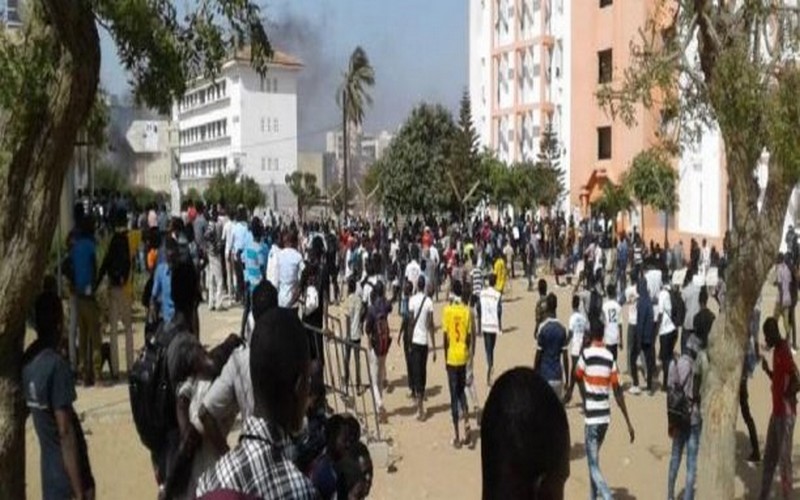 MARCHE CONTRE UNE «JUSTICE À DEUX VITESSES» : Frapp et Y’en a marre envoient un signal fort au régime