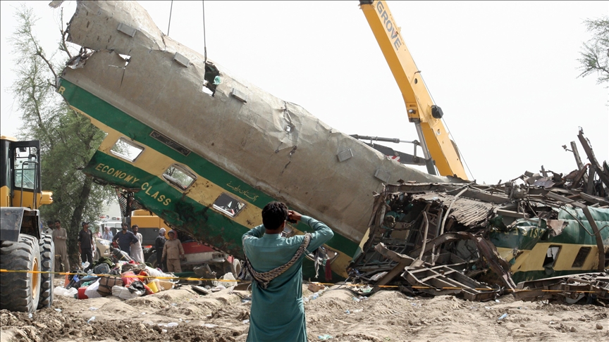 Pakistan : Le bilan des victimes de l’accident de train passe à 45 morts