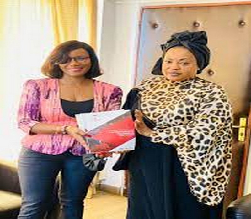 Audience : Ndeye Sali Diop Dieng et Elisabeth Moreno ont échangé sur des questions d’intérêt commun