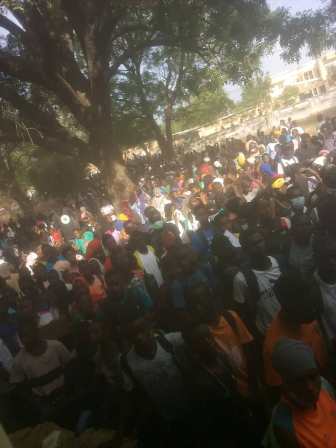 Vélingara : Les potaches ont marché pour exiger le retour des enseignants  dans les classes