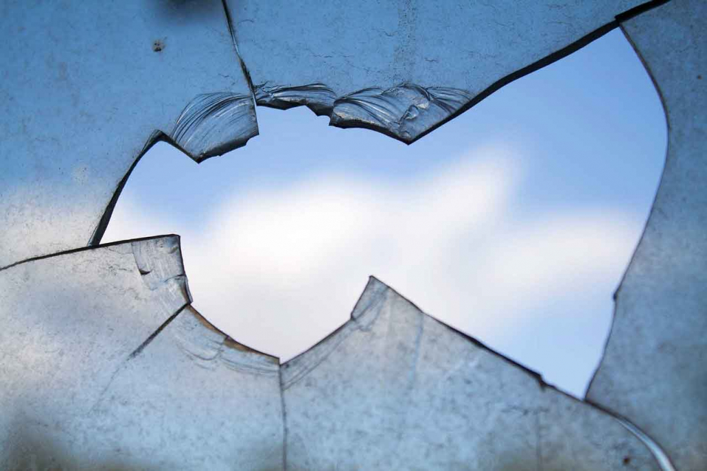 KOLDA-Intifada entre élèves de Saint Benoit et du Lycée technique : des vitres brisées, un bus caillassé, un blessé évacué…