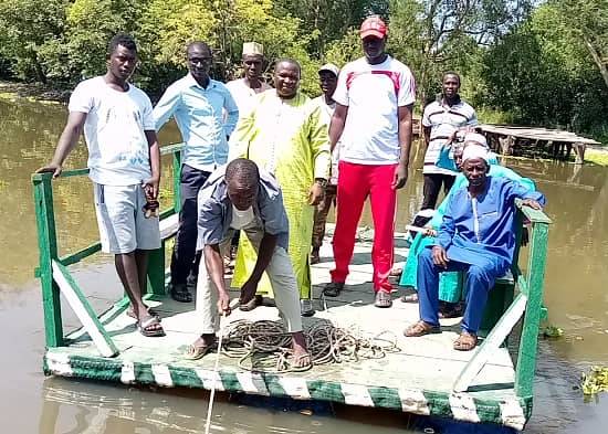 Amélioration de la mobilité rurale à Kolda : le maire de Tankanto Escale met deux embarcations artisanales à la disposition des populations