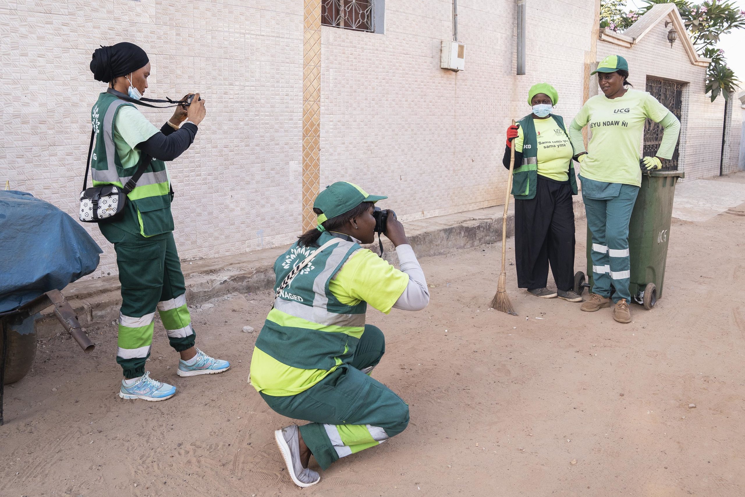   Kolda ville propre : des agents  de la SONAGED à l’école de « la photographie participative »  pour sensibiliser les populations