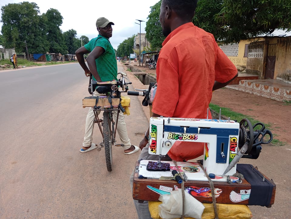 Kolda, à l’ère des couturiers ambulants !