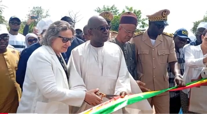 KOLDA: le Ministre de l’Education Nationale inaugure le CEM de Thidelly